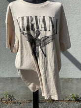 Load image into Gallery viewer, H&M Nirvana T Shirt XL