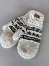 Load image into Gallery viewer, Ark lined wool mittens