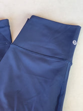 Load image into Gallery viewer, Lululemon cropped leggings 8