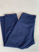 Load image into Gallery viewer, Lululemon cropped leggings 8