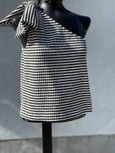 Load image into Gallery viewer, Club Monaco One Sleeve Top S