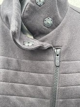 Load image into Gallery viewer, Lululemon Sweater 8