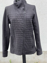 Load image into Gallery viewer, Lululemon Sweater 8