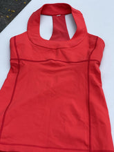 Load image into Gallery viewer, Lululemon Tank Top Built in Bra 6
