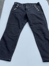 Load image into Gallery viewer, Gap True Skinny High Rise Jeans 27/4