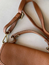 Load image into Gallery viewer, Roots crossbody