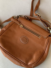 Load image into Gallery viewer, Roots crossbody
