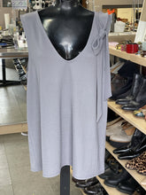 Load image into Gallery viewer, Banana Republic Top NWT XL