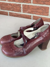 Load image into Gallery viewer, John Fluevog mary-janes,*As Is(bit worn) 7