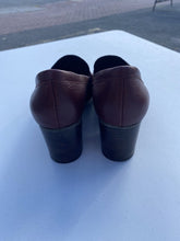 Load image into Gallery viewer, Franco Sarto Heels 8.5