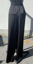 Load image into Gallery viewer, Halston Pants M