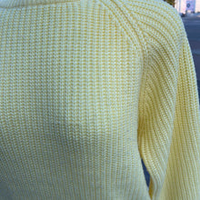 Load image into Gallery viewer, Club Europe vintage sweater M