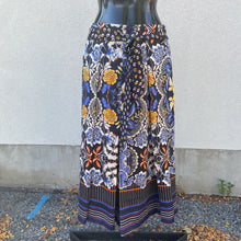 Load image into Gallery viewer, Loft Ann Taylor Skirt 10