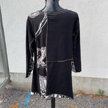 Load image into Gallery viewer, Parsley & Sage Top XL