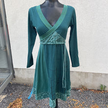 Load image into Gallery viewer, Ark Imports Dress S
