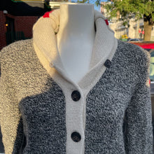 Load image into Gallery viewer, Roots Cabin Sweater S