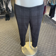 Load image into Gallery viewer, Hue plaid leggings NWT L