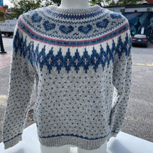 Load image into Gallery viewer, Woolrich wool sweater M
