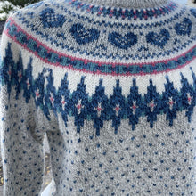 Load image into Gallery viewer, Woolrich wool sweater M