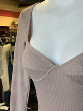 Load image into Gallery viewer, Princess Polly ribbed bodysuit 2