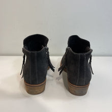 Load image into Gallery viewer, Dolce Vita suede ankle boots 8.5