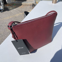 Load image into Gallery viewer, Matt & Nat Handbag NWT