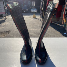 Load image into Gallery viewer, Ralph Lauren Rubber Boots 10 NWT