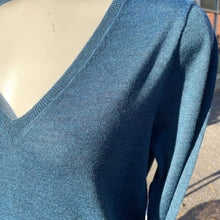 Load image into Gallery viewer, Ellen Tracy Top long sleeve M