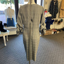 Load image into Gallery viewer, Zara gathered sleeves dress XL