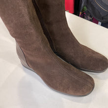 Load image into Gallery viewer, Aquatalia Vintage Boots 8.5