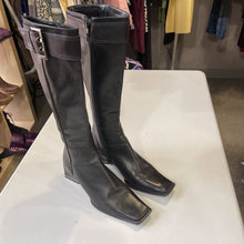 Load image into Gallery viewer, Angelo Falconi Vintage Boots 37