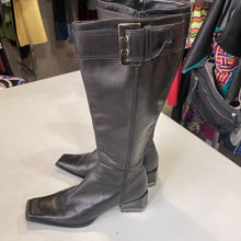 Load image into Gallery viewer, Angelo Falconi Vintage Boots 37
