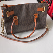 Load image into Gallery viewer, Michael Kors Monogram handbag
