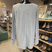 Load image into Gallery viewer, Calvin Klein Jeans loose henley L