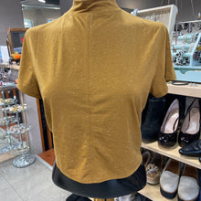 Load image into Gallery viewer, Lululemon Tie Top short sleeve S