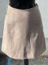 Load image into Gallery viewer, Babaton Faux Suede Skirt NWT 0