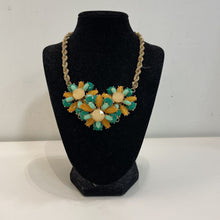 Load image into Gallery viewer, Green/orange stones necklace