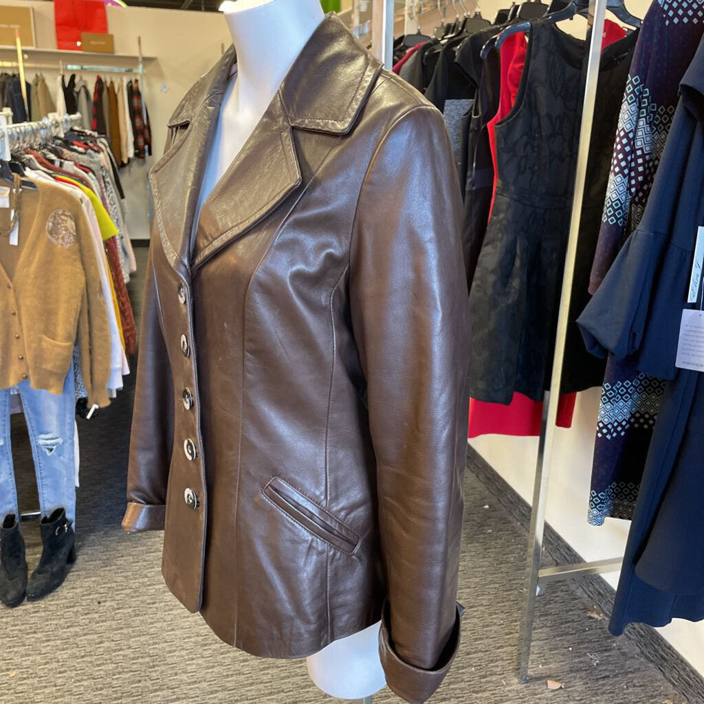 Danier Thinsulate lining leather jacket M – Rikochet Resale Online