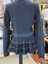 Load image into Gallery viewer, Lululemon Pleated Back Sweater S