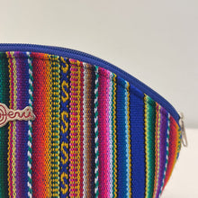 Load image into Gallery viewer, Peru small case