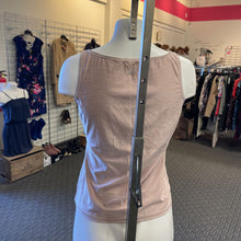 Load image into Gallery viewer, Lululemon shiny tank M