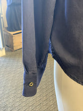 Load image into Gallery viewer, Banana Republic silk button up M