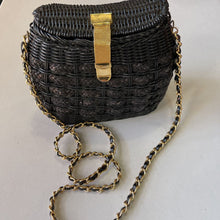 Load image into Gallery viewer, Vintage Wicker Handbag