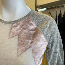 Load image into Gallery viewer, Marc By Marc Jacobs pink satin stars top S