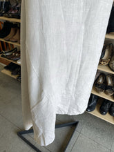 Load image into Gallery viewer, Bryn Walker Asymmetrical Hem Linen Top M