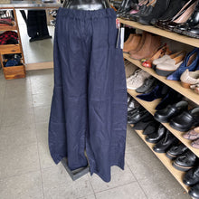 Load image into Gallery viewer, Linen Pants NWT XL