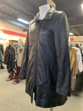 Load image into Gallery viewer, Danier zip out liner XS