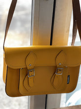 Load image into Gallery viewer, Zatchels Handbag