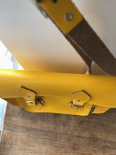 Load image into Gallery viewer, Zatchels Handbag