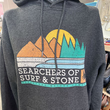 Load image into Gallery viewer, Hippy Tree Nature Company Sweater M